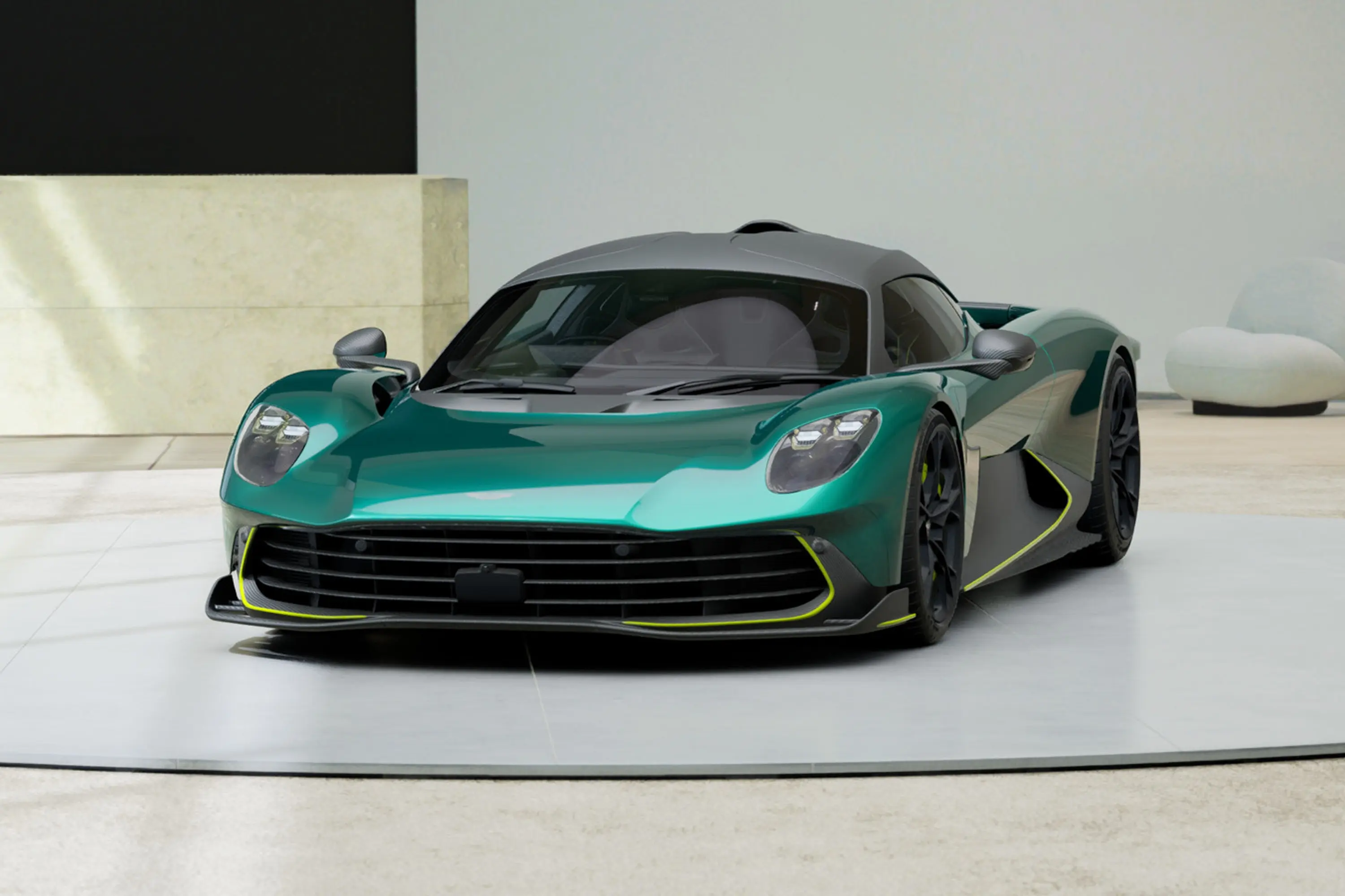 🌈 Aston Martin Valhalla - 惊艳配色、独特设计、配置齐全。路上最亮眼的存在！✨