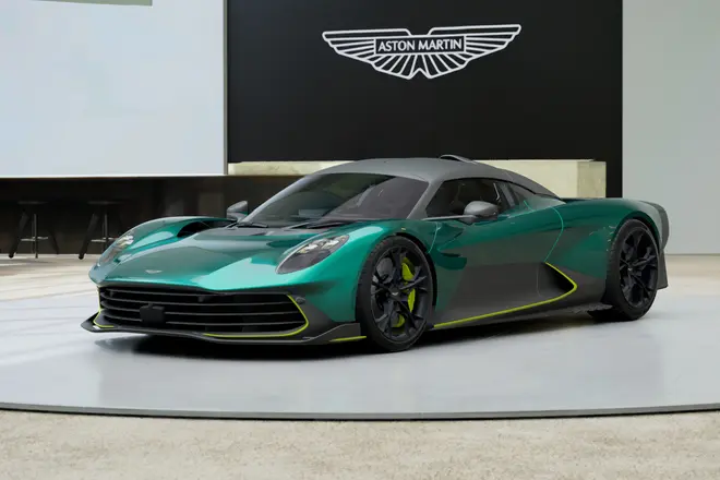 Aston Martin Valhalla
