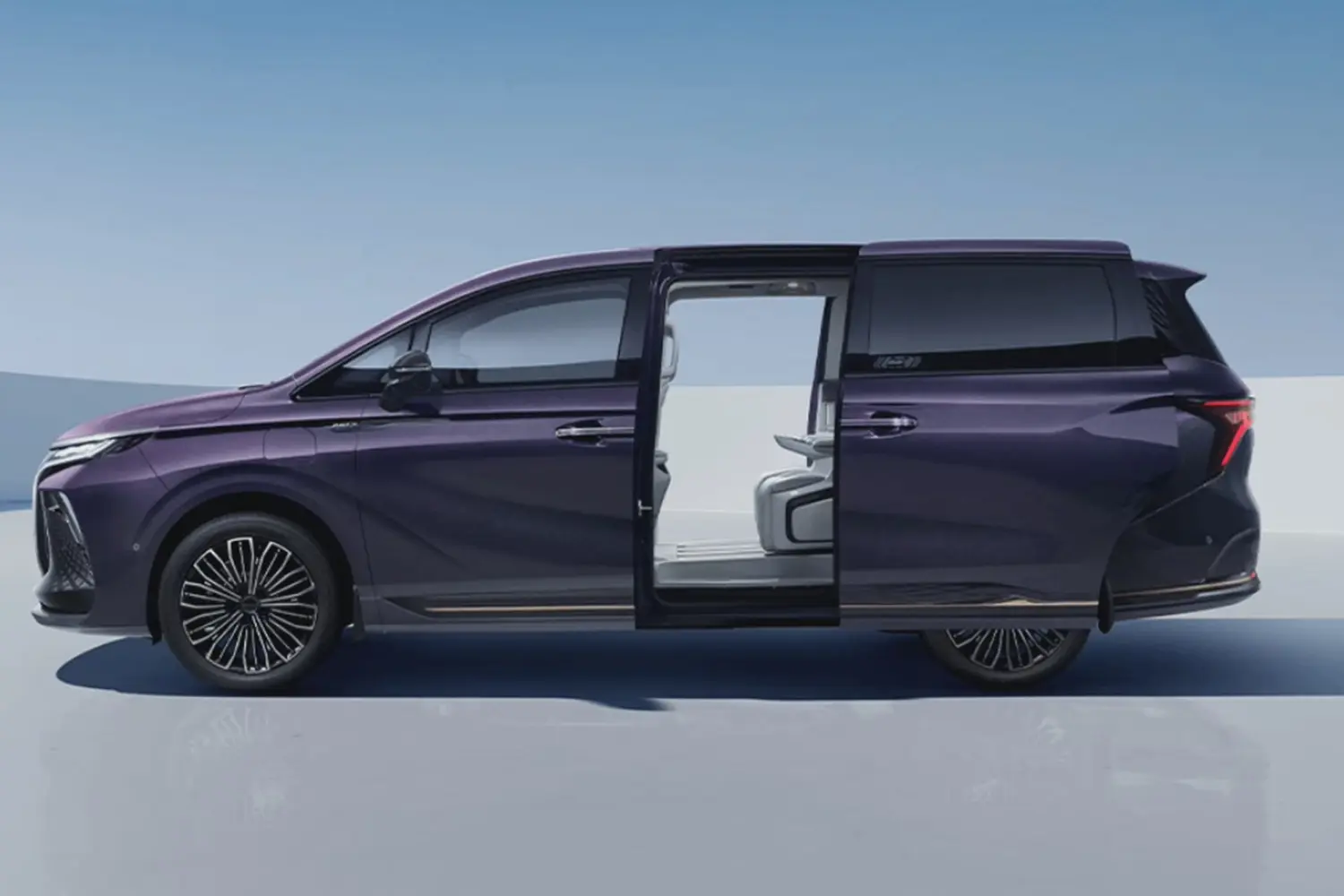 🌴 Family road trips just got better with the Forthing V9 PHEV! We recently took this versatile vehicle on a journey from Kuala Lumpur to Desaru Coast, and it exceeded all our expectations.

Space is where the Forthing V9 PHEV truly shines. The generous cabin accommodates five adults comfortably, with sufficient legroom and headroom for everyone. Children will appreciate the rear entertainment options and ample space for their car seats.

Luggage capacity is impressive. We packed suitcases for a week-long vacation, plus beach equipment, snacks, and travel essentials, and there was still room to spare. The flexible seating configuration allows you to prioritize cargo or passenger space as needed.

Safety features on the Forthing V9 PHEV gave us confidence throughout the journey. The vehicle's stability control systems performed admirably on highway curves, and the comprehensive airbag system provides protection for all occupants.

Fuel economy during our trip was better than expected. Despite carrying a full load of passengers and luggage, the Forthing V9 PHEV maintained efficient consumption, making it economical for long-distance travel.

The infotainment system kept everyone entertained. Rear passengers could enjoy their favorite music or videos, while the driver benefited from clear navigation guidance and hands-free connectivity.

Comfort features like climate control, adjustable seating, and smooth ride quality made the journey pleasant for everyone. Even after several hours on the road, no one complained of discomfort or fatigue.

For Malaysian families seeking a practical, comfortable, and safe vehicle for adventures near and far, the Forthing V9 PHEV deserves serious consideration. It's ready for your next family getaway!

#FamilyCar #RoadTrip #MalaysiaTravel