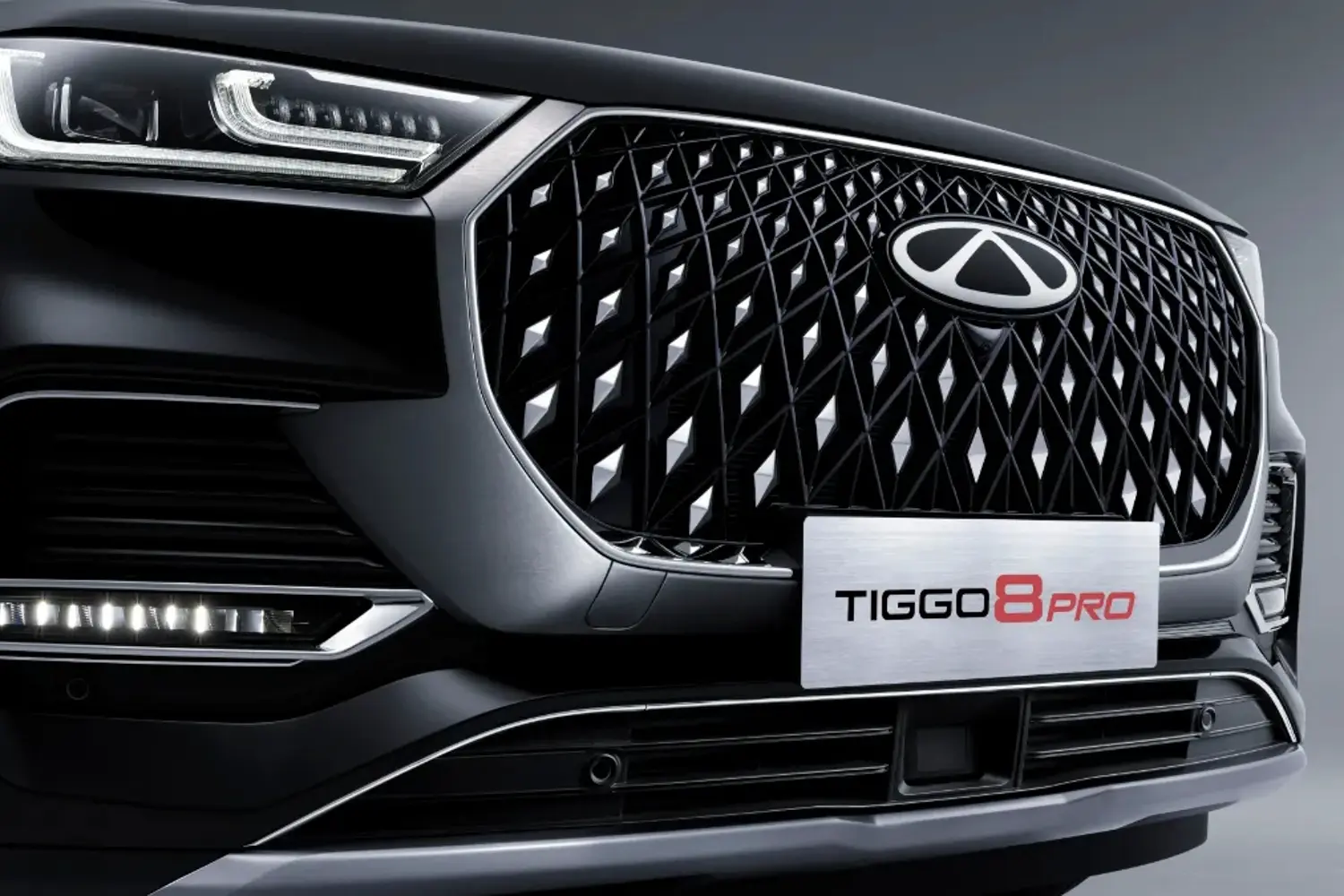 ⚡ Chery Tiggo 8 Pro - EV paling popular di Malaysia! Jarak jauh, teknologi bateri selamat, harga kompetitif. Masa depan kereta elektrik! 🔋
