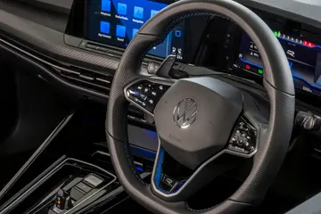 Volkswagen Golf R
