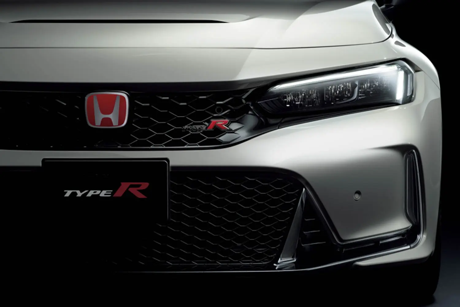 🇲🇾 The Honda Civic Type R has officially arrived in Malaysia! This exciting new model brings cutting-edge technology and impressive performance to our local automotive market. Malaysian car enthusiasts have been waiting for this moment, and now it's finally here.

The Honda Civic Type R features a sleek and modern design that perfectly suits Malaysia's urban landscape. With its aerodynamic body, LED headlights, and stylish alloy wheels, this vehicle stands out on every road from Kuala Lumpur to Penang.

Under the hood, the Honda Civic Type R delivers exceptional performance with excellent fuel efficiency. Whether you're navigating through busy city traffic or cruising on the North-South Expressway, this car handles every situation with confidence and ease.

Inside, the cabin offers premium comfort with high-quality materials, spacious seating, and advanced infotainment systems. The Honda Civic Type R comes equipped with Apple CarPlay, Android Auto, and a premium sound system for your entertainment.

Safety is a top priority, and the Honda Civic Type R doesn't disappoint. It includes multiple airbags, ABS brakes, electronic stability control, lane departure warning, and adaptive cruise control to keep you and your family protected.

Pricing for the Honda Civic Type R in Malaysia is competitive, offering excellent value for money. With various variants available, there's an option for every budget. Visit your nearest showroom today to experience the Honda Civic Type R firsthand!

#MalaysiaCars #NewLaunch #AutomotiveNews