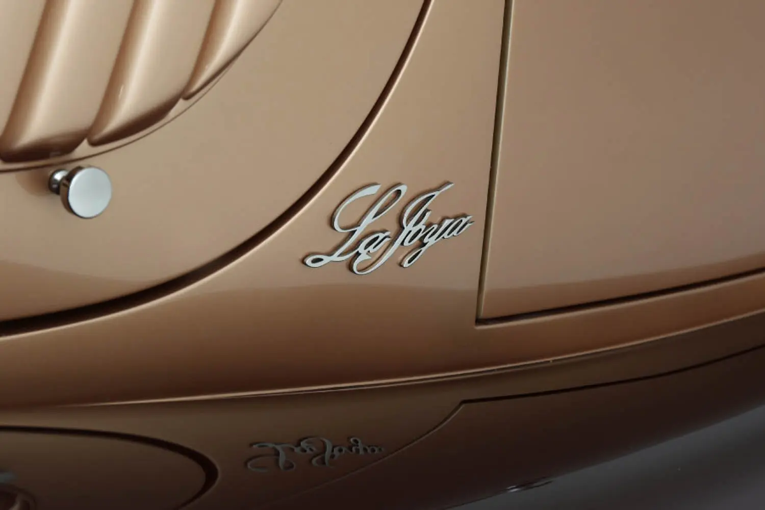 💰 Bufori La Joya - Best value in its class! Low price, high specs, long warranty. Smart choice! 📊