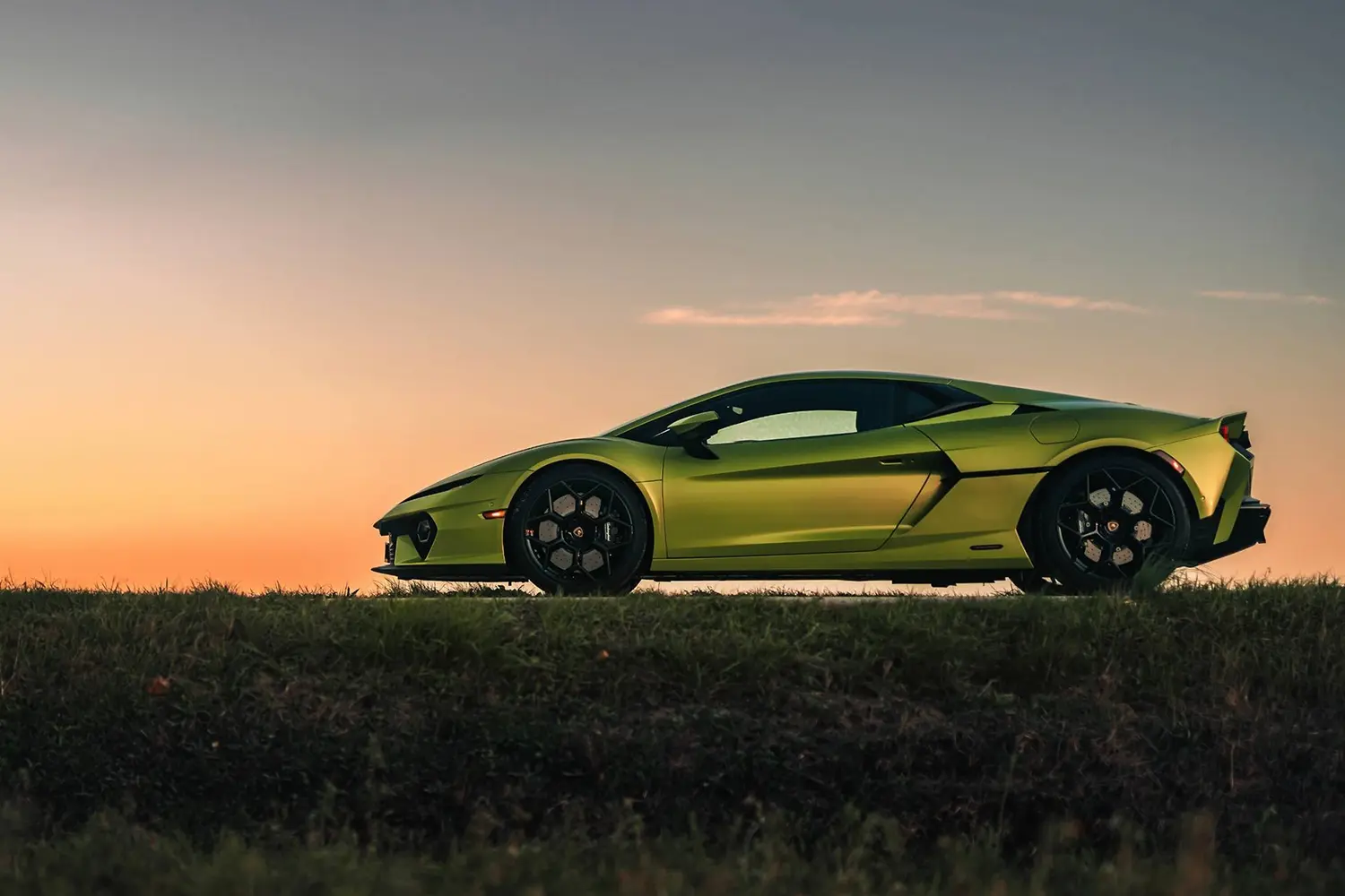 🔥 Breaking: The Lamborghini Temerario has been named one of the best value-for-money vehicles in Malaysia for 2026! This recognition highlights the exceptional package that this model offers to Malaysian buyers.

What makes the Lamborghini Temerario stand out in Malaysia's competitive automotive market? Let's break down the key factors that have earned this model such acclaim.

Firstly, the pricing strategy is spot-on. The Lamborghini Temerario offers features typically found in more expensive segments, making it accessible to a wider range of Malaysian consumers. From young professionals to growing families, there's something for everyone.

Secondly, the build quality exceeds expectations at this price point. The attention to detail in the interior, the fit and finish of exterior panels, and the overall solidity of the vehicle all contribute to a premium feel.

Thirdly, the Lamborghini Temerario comes with a comprehensive warranty package that provides peace of mind to Malaysian owners. The manufacturer's confidence in their product is evident in the extended warranty coverage offered.

Maintenance costs are also reasonable, with service intervals designed to minimize downtime and expense. Spare parts availability in Malaysia is excellent, with a growing network of authorized service centers nationwide.

Resale value projections for the Lamborghini Temerario are positive, thanks to strong demand and the model's reputation for reliability. This is an important consideration for Malaysian buyers who plan to upgrade their vehicles in the future.

The Lamborghini Temerario proves that you don't need to spend a fortune to get a quality vehicle in Malaysia. It's no wonder this model has become a favorite among Malaysian car buyers!

#ValueForMoney #BestBuy #MalaysiaCars2026