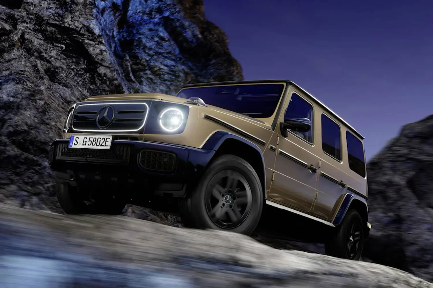 💪 Mercedes-Benz G-Class - Malaysia's best-selling car! Affordable, fuel-efficient, low maintenance. Perfect choice for first-time buyers! 🏆