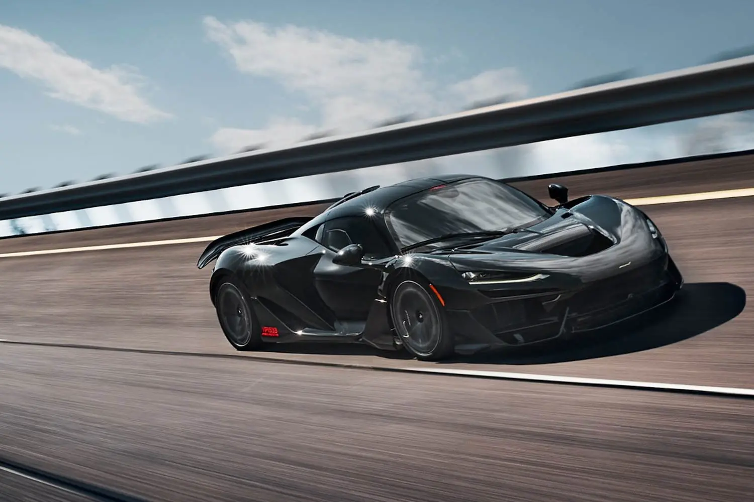 🌈 McLaren W1 - 惊艳配色、独特设计、配置齐全。路上最亮眼的存在！✨