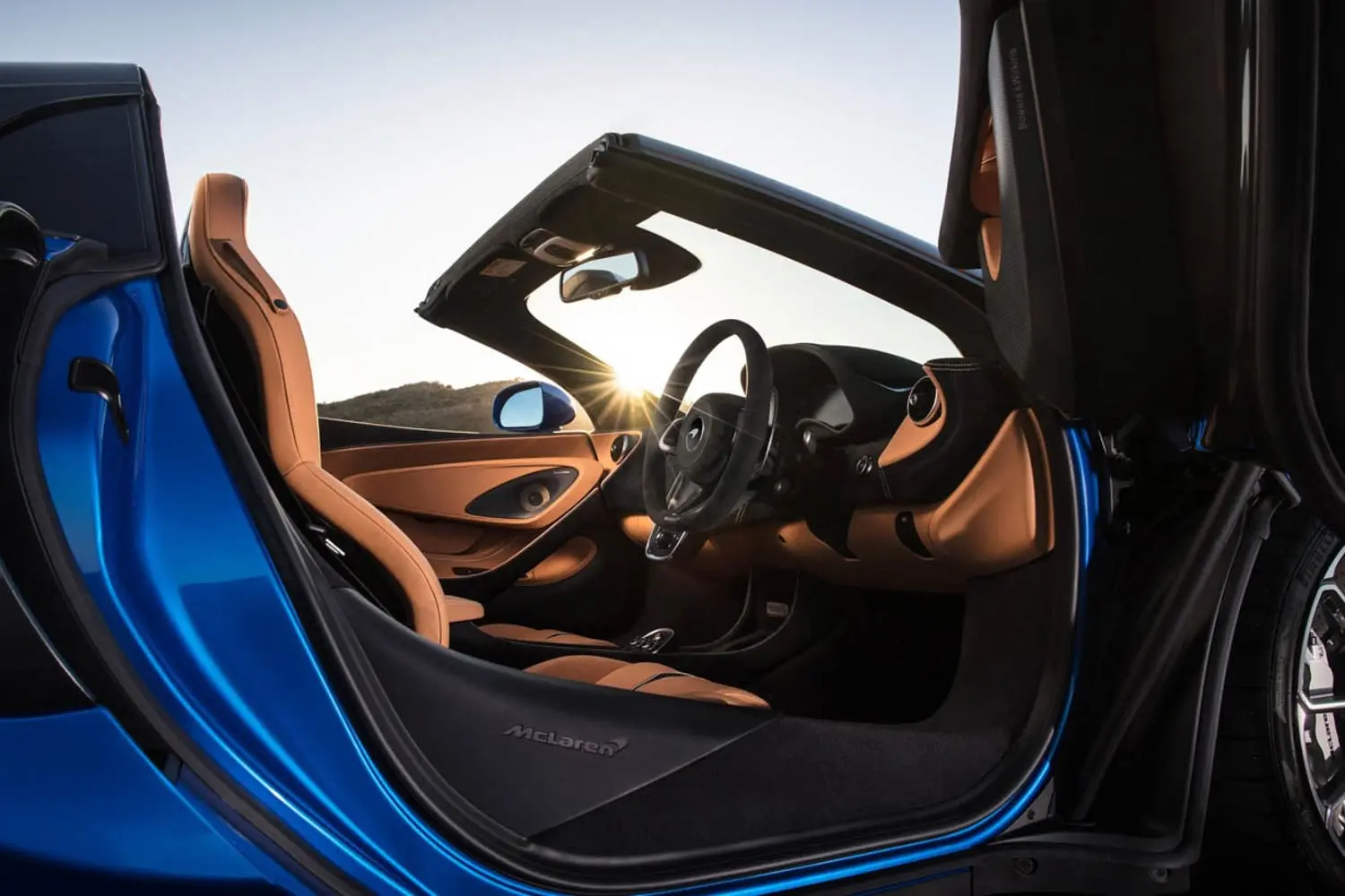 🔥 McLaren 570S continues to dominate the Malaysian market! Affordable price, advanced technology, and excellent fuel efficiency. Best value for money! 🚗💨