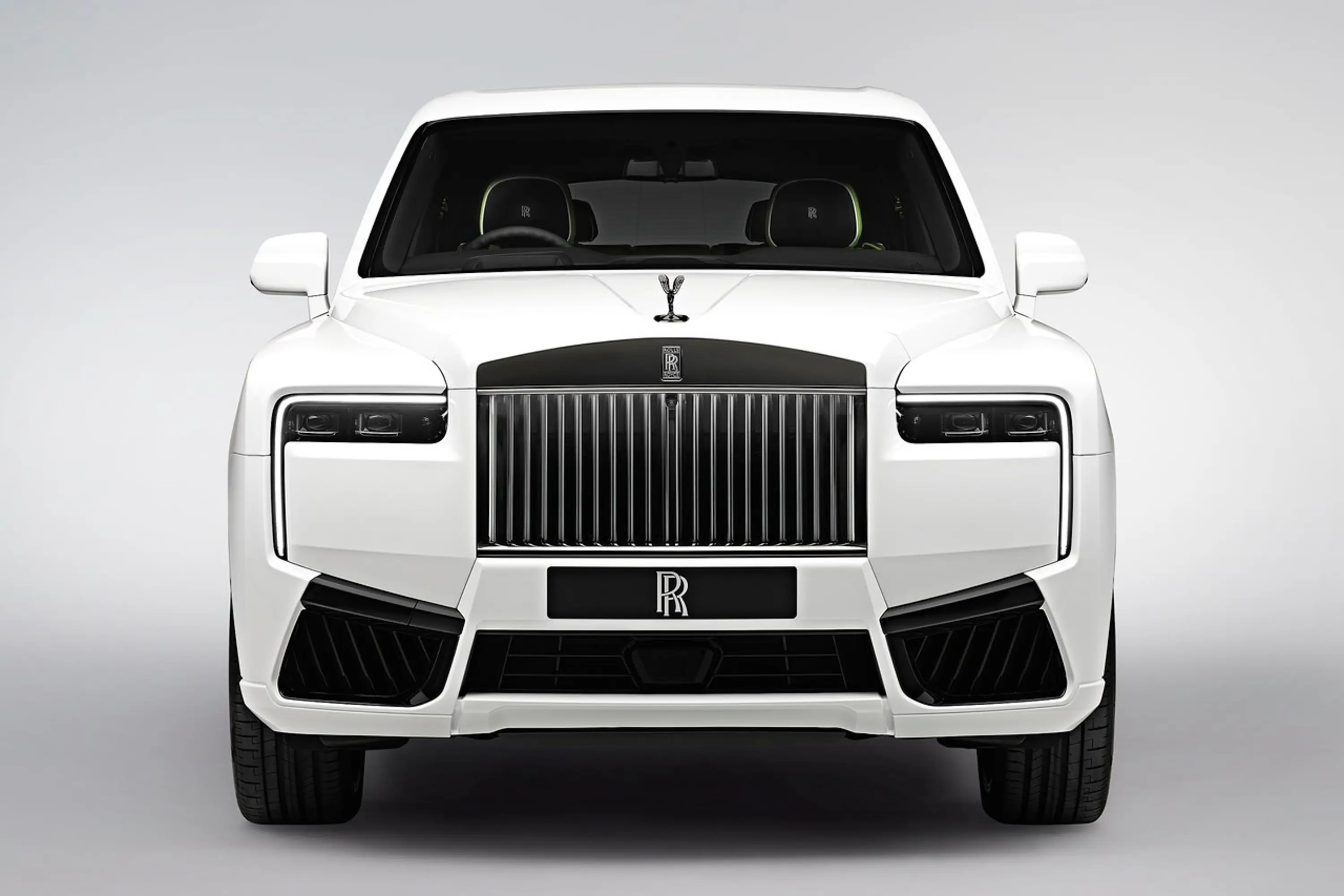 🚙 Rolls-Royce Cullinan - 完美家庭 SUV！宽敞内部空间、先进安全配置、舒适驾乘体验。ADAS 科技让每次出行更安心！👨‍👩‍👧‍👦