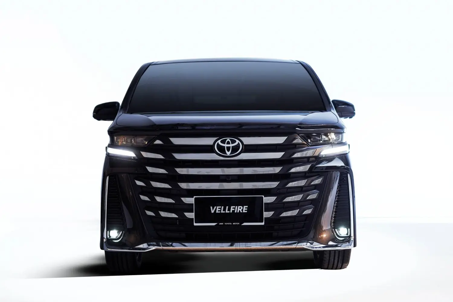 ✨ Toyota Vellfire 全新登场！现代化设计、强劲动力、价格极具竞争力。准备挑战进口车！🌟