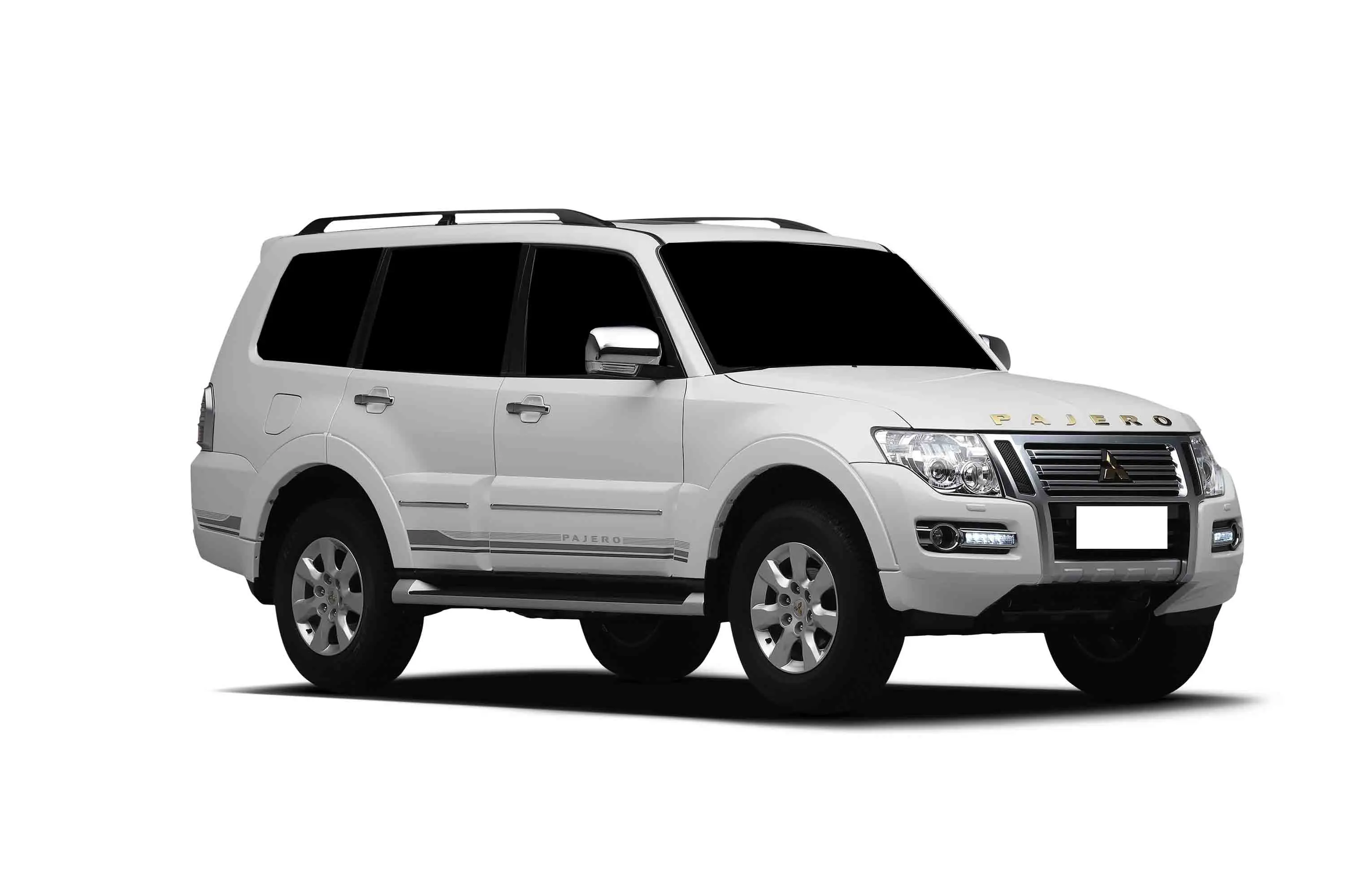 🎯 Mitsubishi Pajero - Sporty sedan for city driving! Attractive design, fuel-efficient, spacious interior. Youth's choice! 🎨