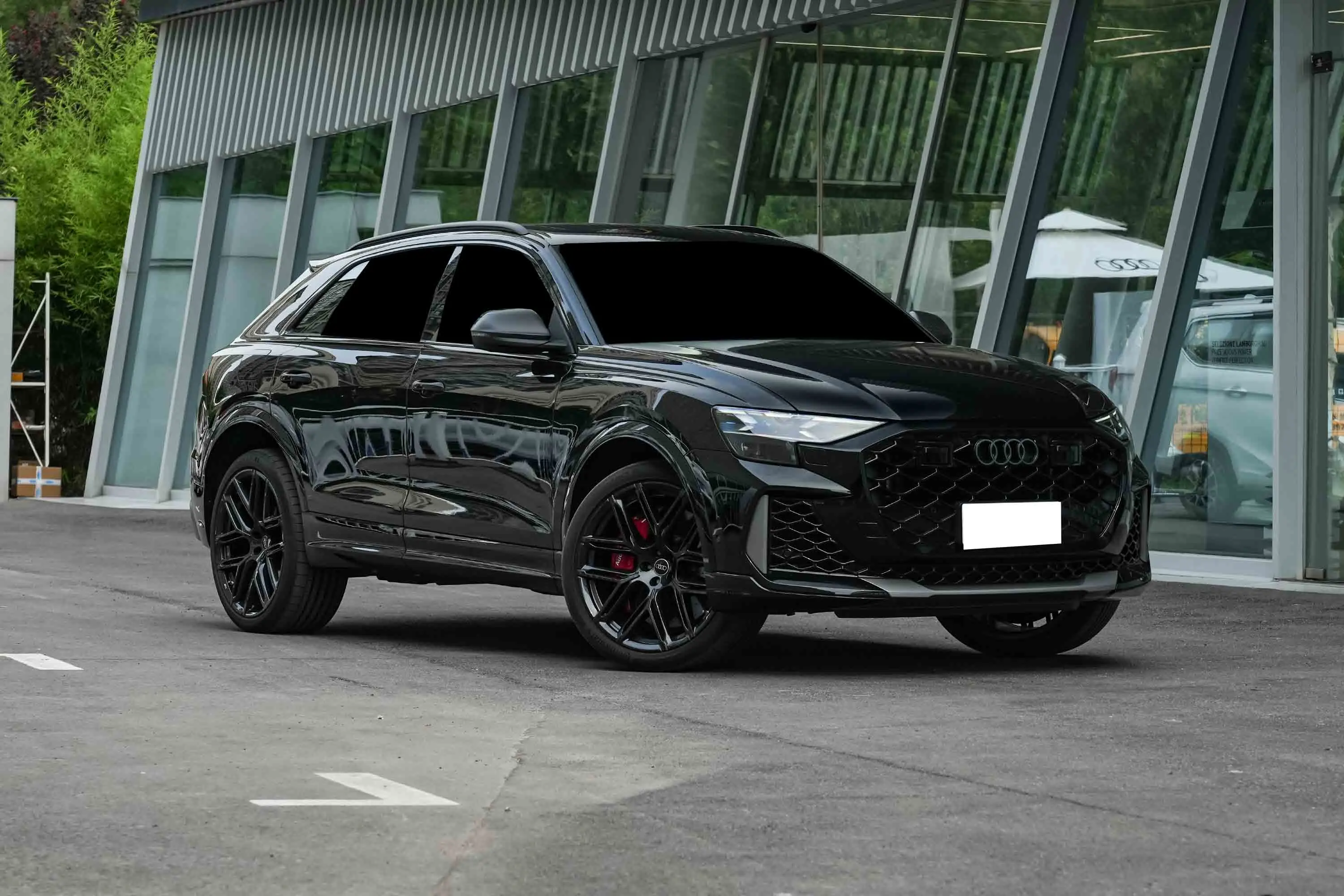🚙 Audi RS Q8 - The perfect family SUV! Spacious interior, advanced safety features, comfortable ride. ADAS technology for peace of mind! 👨‍👩‍👧‍👦