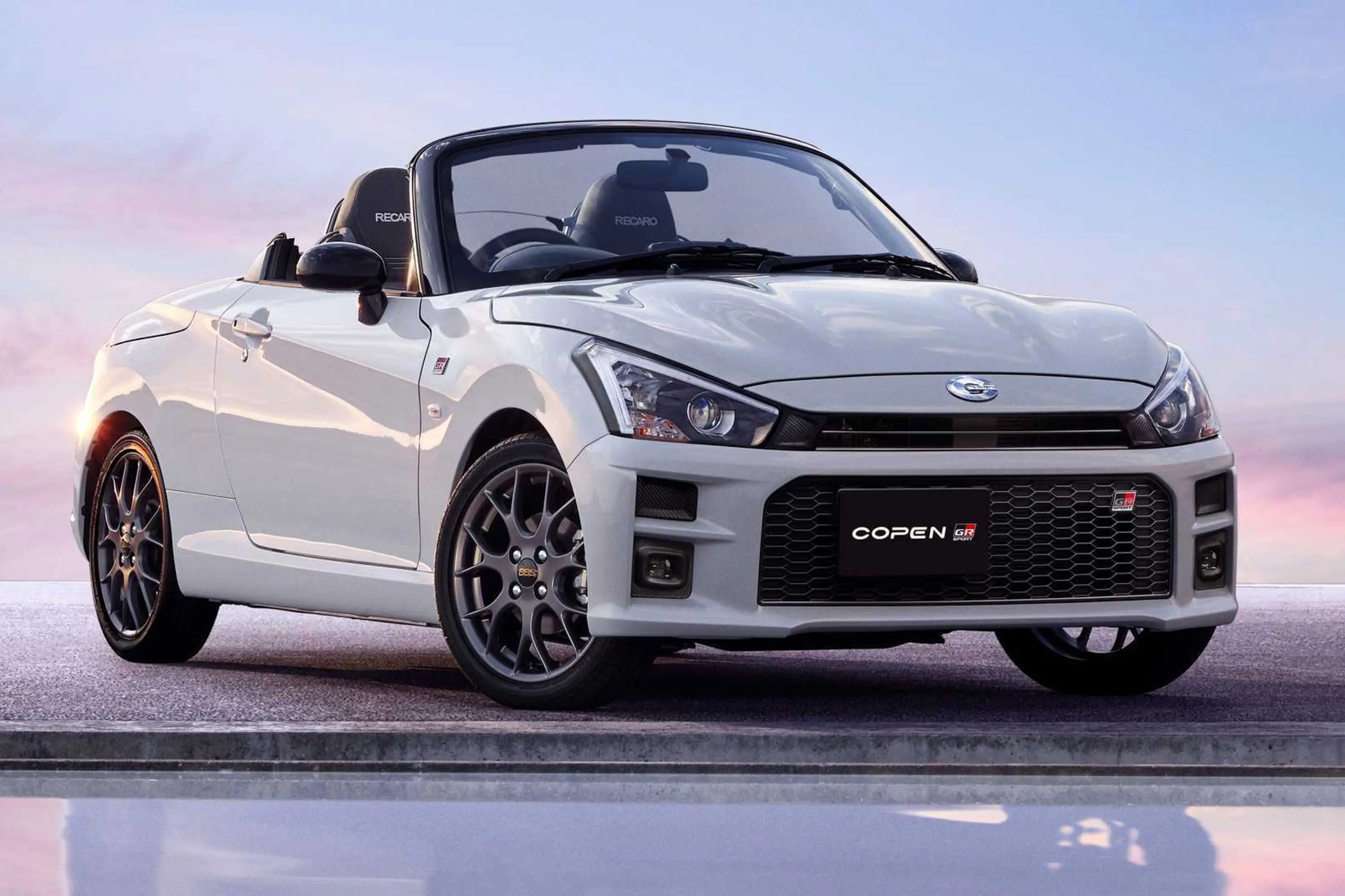 ✨ Daihatsu Copen 全新登场！现代化设计、强劲动力、价格极具竞争力。准备挑战进口车！🌟