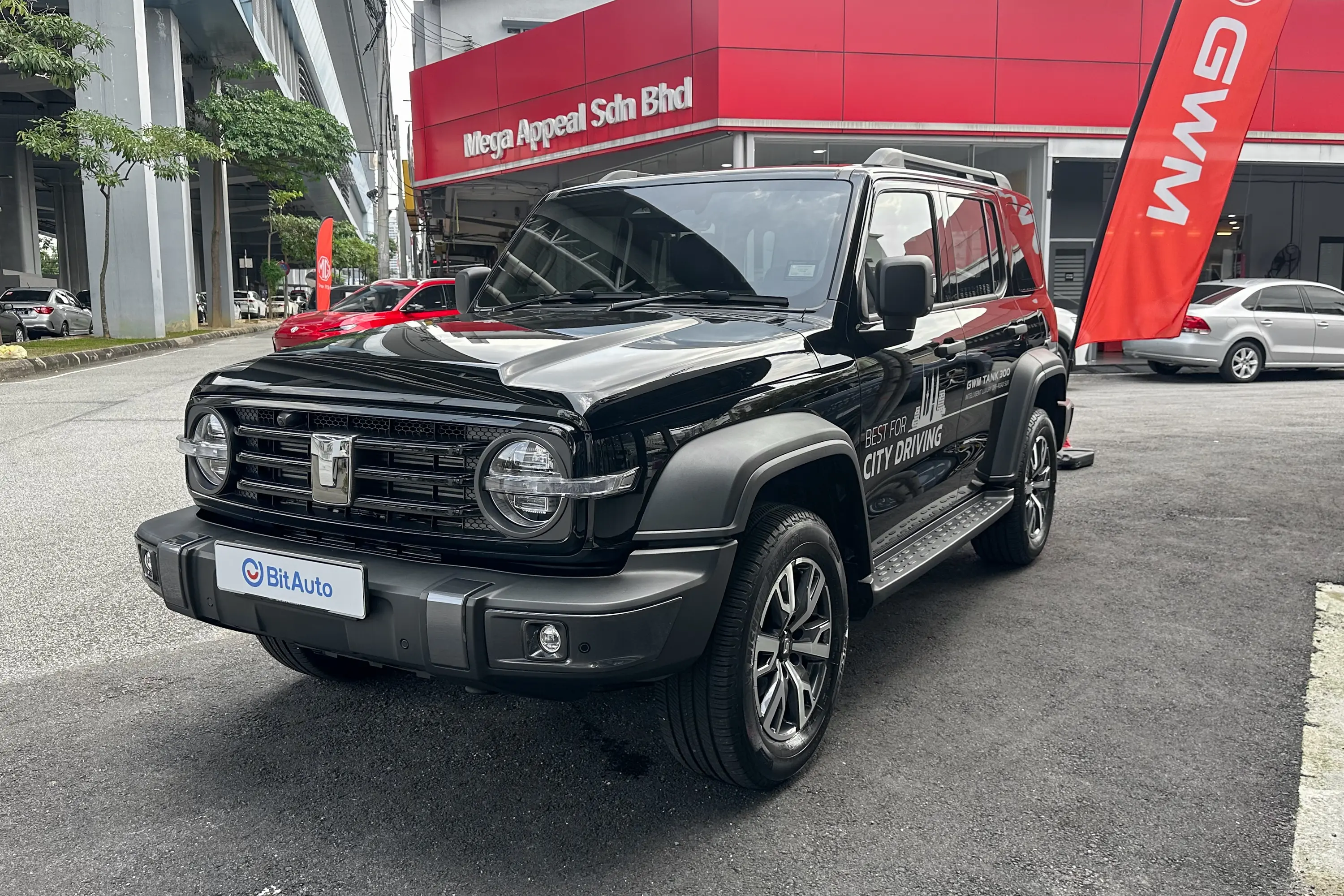 ✨ GWM  Tank 300 - Kereta baharu yang menggemparkan pasaran Malaysia! Rekaan moden, enjin berkuasa, harga sangat kompetitif. Setaraf dengan kereta import! 🌟