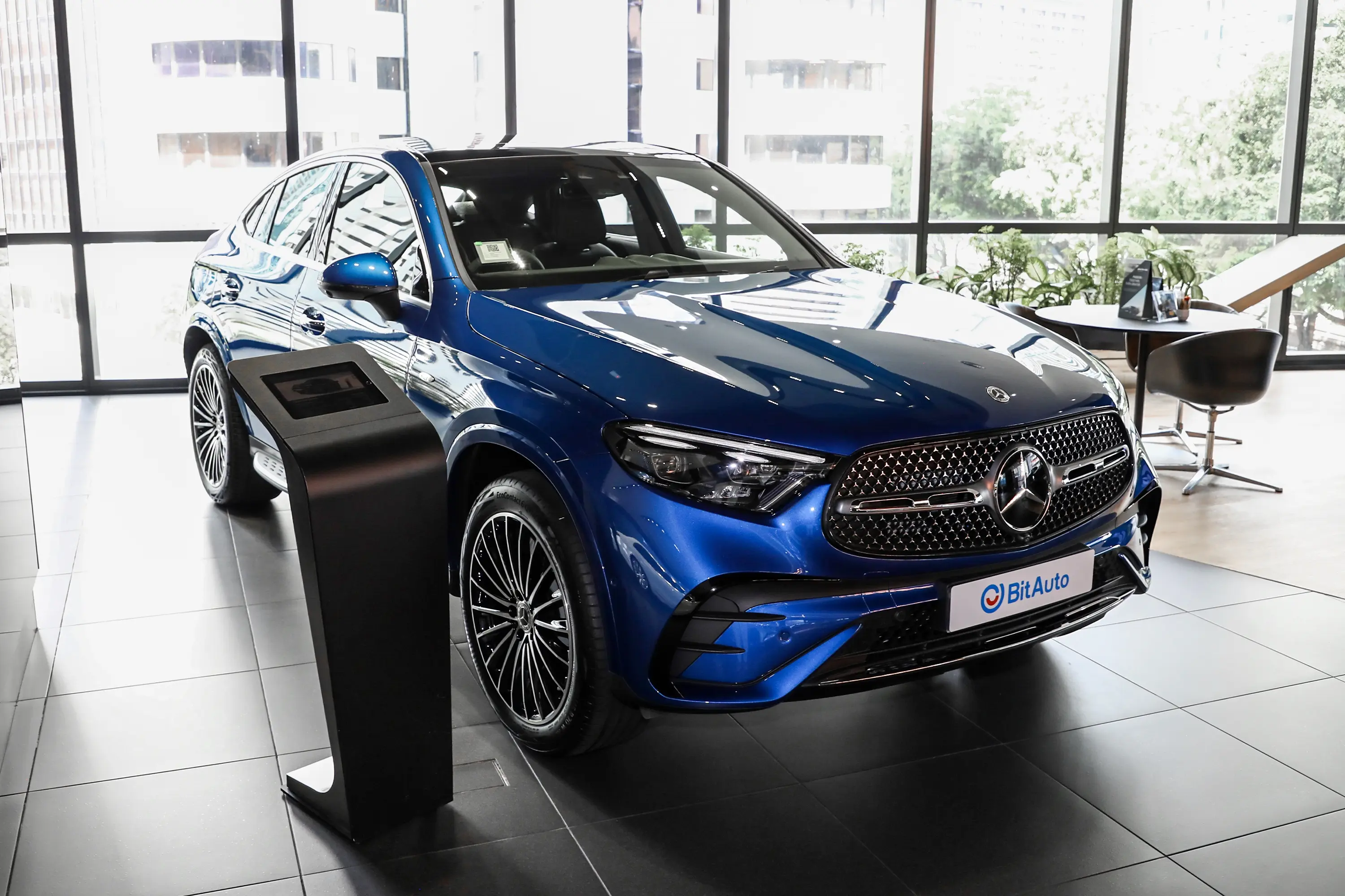 🇲🇾 The Mercedes-Benz GLC Coupé PHEV has officially arrived in Malaysia! This exciting new model brings cutting-edge technology and impressive performance to our local automotive market. Malaysian car enthusiasts have been waiting for this moment, and now it's finally here.

The Mercedes-Benz GLC Coupé PHEV features a sleek and modern design that perfectly suits Malaysia's urban landscape. With its aerodynamic body, LED headlights, and stylish alloy wheels, this vehicle stands out on every road from Kuala Lumpur to Penang.

Under the hood, the Mercedes-Benz GLC Coupé PHEV delivers exceptional performance with excellent fuel efficiency. Whether you're navigating through busy city traffic or cruising on the North-South Expressway, this car handles every situation with confidence and ease.

Inside, the cabin offers premium comfort with high-quality materials, spacious seating, and advanced infotainment systems. The Mercedes-Benz GLC Coupé PHEV comes equipped with Apple CarPlay, Android Auto, and a premium sound system for your entertainment.

Safety is a top priority, and the Mercedes-Benz GLC Coupé PHEV doesn't disappoint. It includes multiple airbags, ABS brakes, electronic stability control, lane departure warning, and adaptive cruise control to keep you and your family protected.

Pricing for the Mercedes-Benz GLC Coupé PHEV in Malaysia is competitive, offering excellent value for money. With various variants available, there's an option for every budget. Visit your nearest showroom today to experience the Mercedes-Benz GLC Coupé PHEV firsthand!

#MalaysiaCars #NewLaunch #AutomotiveNews