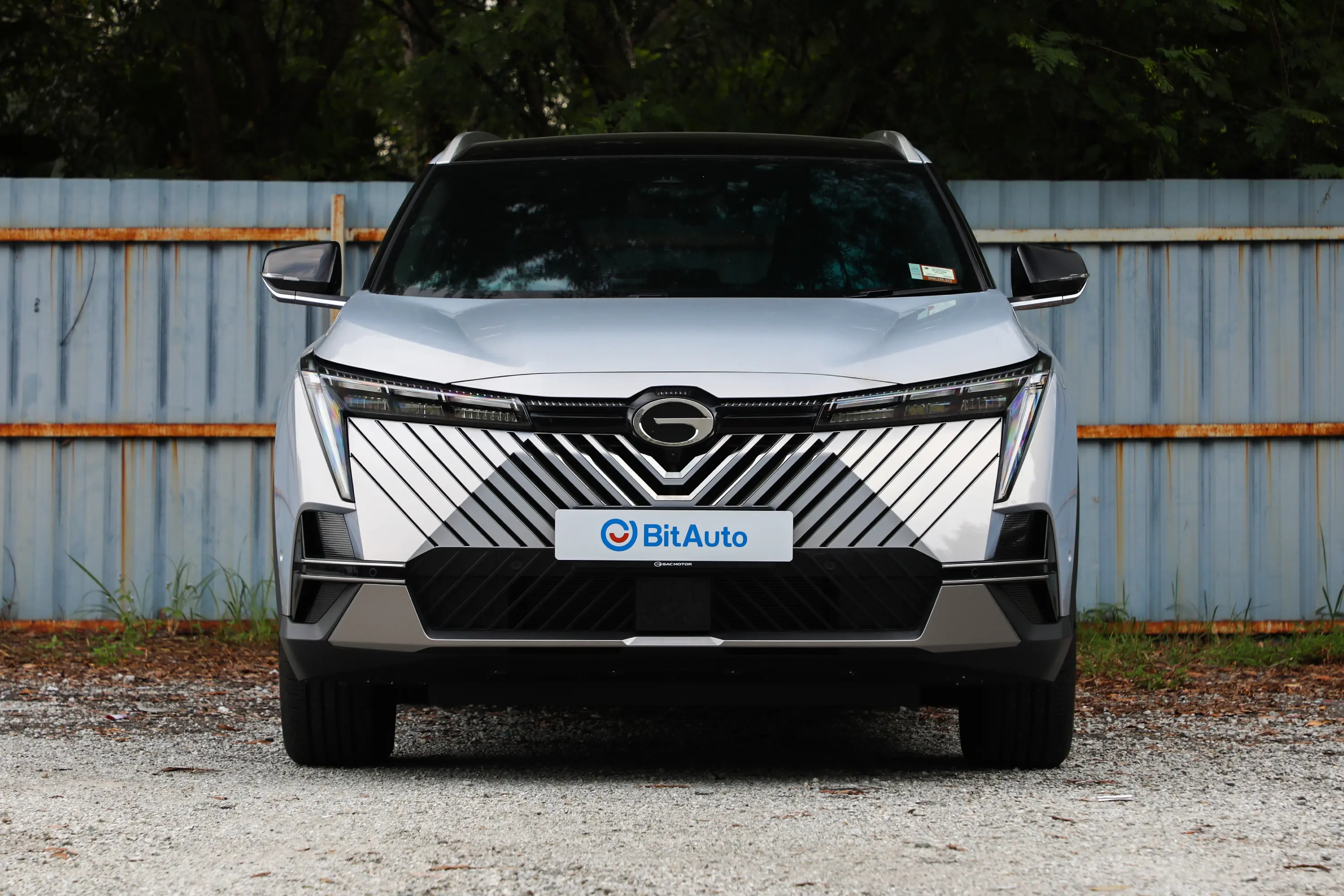 ⚡ Electric vehicles are taking Malaysia by storm, and the GAC Emkoo is leading the charge! As the country moves towards sustainable transportation, this model represents the future of Malaysian motoring.

The GAC Emkoo offers an impressive electric range that easily covers daily commuting needs in the Klang Valley and beyond. With Malaysia's growing network of EV charging stations, range anxiety is becoming a thing of the past.

Charging the GAC Emkoo is convenient and straightforward. You can charge at home overnight or use public charging stations located at shopping malls, petrol stations, and highway rest stops across Peninsular Malaysia.

Performance-wise, electric motors provide instant torque, making the GAC Emkoo surprisingly quick off the line. The acceleration is smooth and silent, providing a refined driving experience that traditional combustion engines cannot match.

The GAC Emkoo also comes with regenerative braking technology, which helps extend the range by recapturing energy during deceleration. This feature is particularly useful in Malaysia's stop-and-go city traffic.

Government incentives for EV ownership in Malaysia make the GAC Emkoo an attractive proposition. Tax exemptions, reduced road tax, and charging infrastructure grants all contribute to lower total cost of ownership.

Environmental consciousness is growing among Malaysian consumers, and the GAC Emkoo appeals to those who want to reduce their carbon footprint without compromising on style or performance.

Have you made the switch to electric? The GAC Emkoo might be the perfect choice for your first EV!

#ElectricVehicles #GreenMobility #SustainableFuture