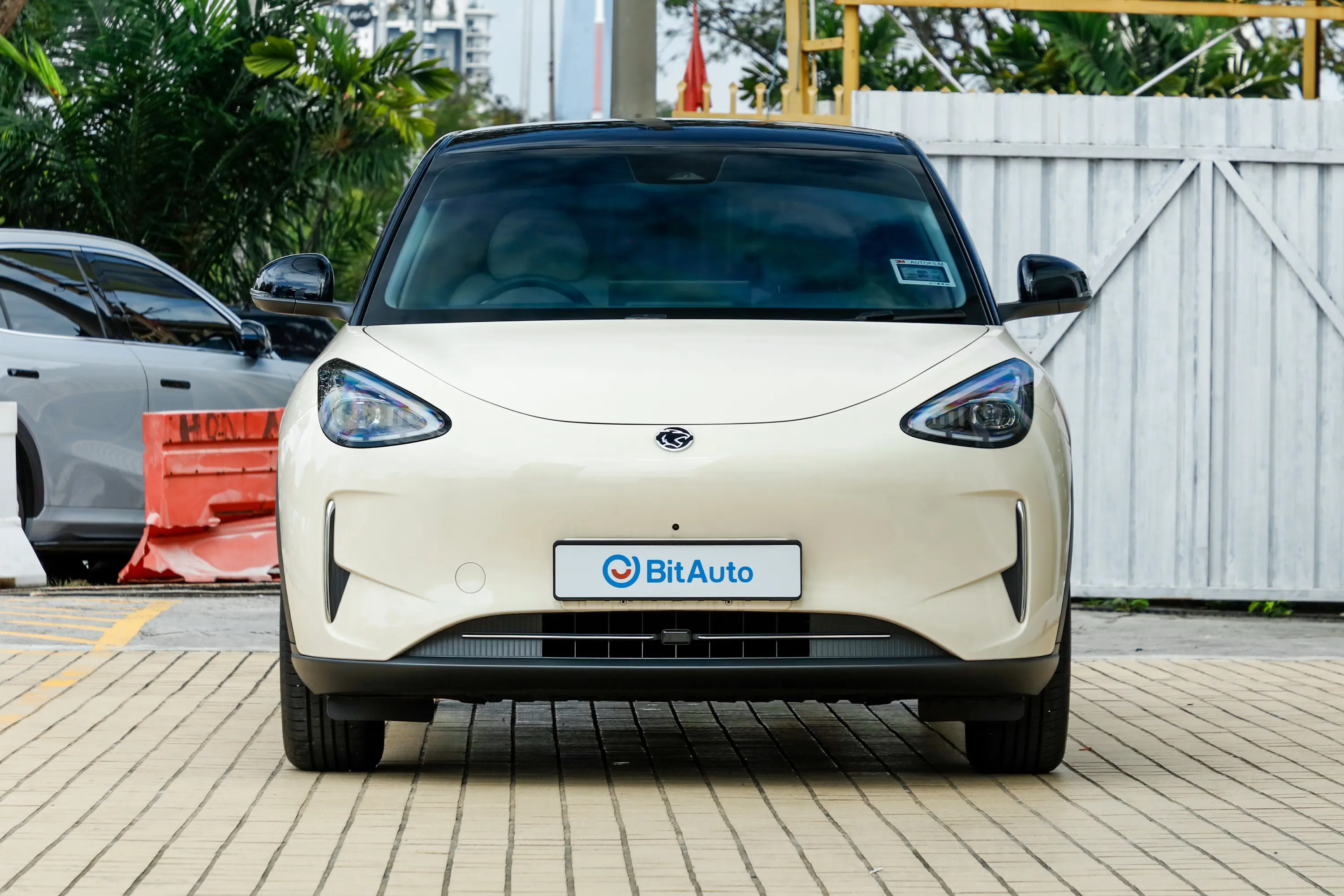 🏁 Proton e.MAS 5 - 卓越性能！加速强劲、操控稳定、驾驶安全。速度爱好者的最爱！🚀