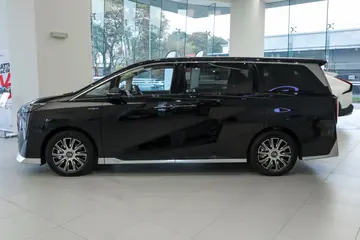GACM8 PHEV