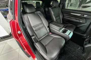 MazdaCX-8