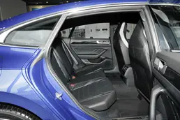 2025 2.0T R-Line