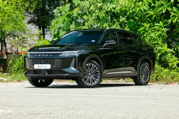 OMODA C9 PHEV
