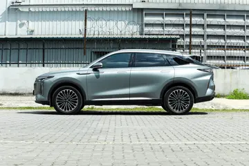 OMODA C9