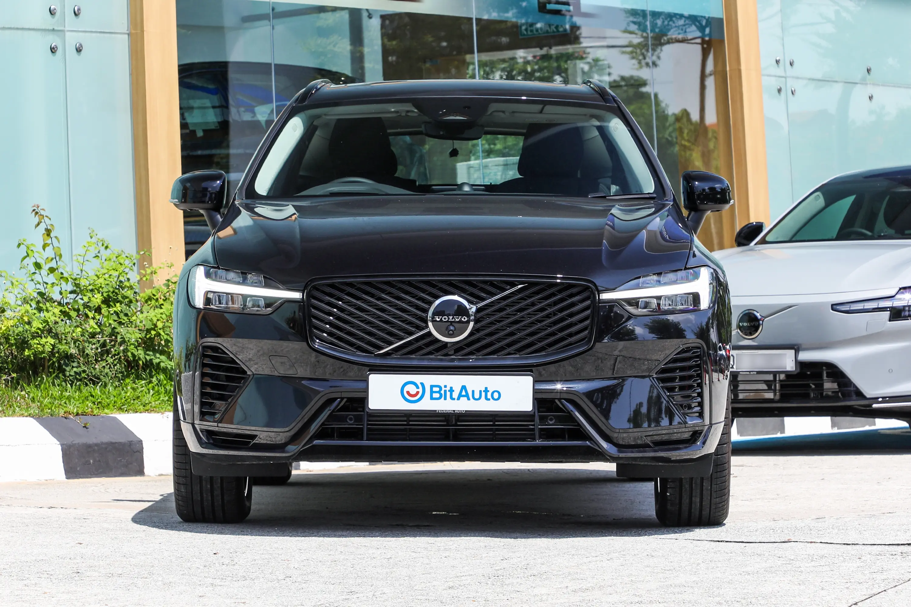 🚗 Just had the opportunity to test drive the Volvo XC60 PHEV here in Malaysia, and I must say, I'm thoroughly impressed! This vehicle represents a significant step forward for the Malaysian automotive industry.

The driving experience is smooth and refined. The engine responds promptly to acceleration inputs, making overtaking on highways a breeze. The suspension system absorbs road imperfections well, providing a comfortable ride even on Malaysia's occasionally rough roads.

One standout feature of the Volvo XC60 PHEV is its fuel efficiency. With rising petrol prices in Malaysia, this is a crucial consideration for many buyers. The Volvo XC60 PHEV delivers impressive mileage, making it an economical choice for daily commuting.

The interior space is generous, with ample legroom for both front and rear passengers. The boot capacity is also practical for family trips or weekend getaways to destinations like Cameron Highlands or Langkawi.

Technology-wise, the Volvo XC60 PHEV is well-equipped. The touchscreen infotainment system is responsive and user-friendly. Wireless charging, multiple USB ports, and climate control add to the convenience factor.

After spending a week with the Volvo XC60 PHEV, I can confidently recommend it to anyone looking for a reliable, comfortable, and stylish vehicle in Malaysia. The combination of features, performance, and pricing makes it a compelling option in its segment.

What are your thoughts on the Volvo XC60 PHEV? Share your opinions in the comments below!

#TestDrive #MalaysiaAutomotive #CarReview