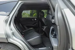 2025 2.0T 4WD Standard