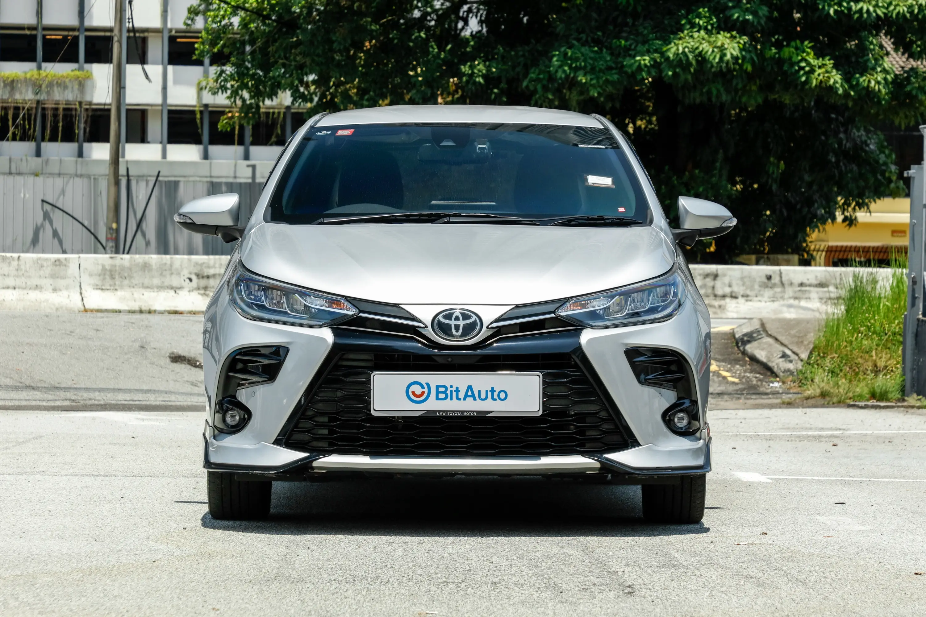 Is the Toyota Yaris battery large enough for daily EV use? The Toyota Yaris should be judged as much by how it fits everyday life as by its styling. The size information helps buyers judge whether the Yaris will suit ti…