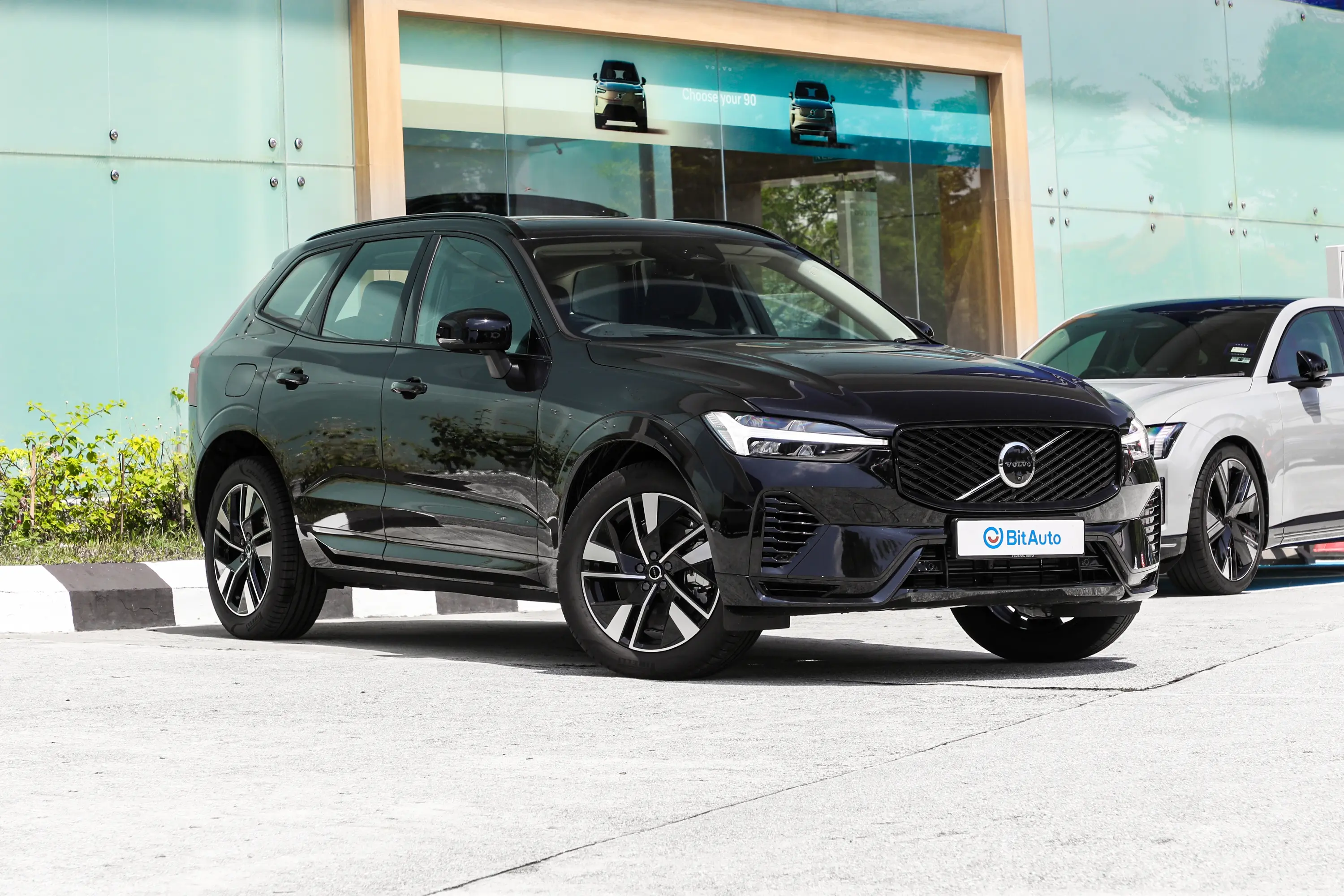 🚗 Just had the opportunity to test drive the Volvo XC60 PHEV here in Malaysia, and I must say, I'm thoroughly impressed! This vehicle represents a significant step forward for the Malaysian automotive industry.

The driving experience is smooth and refined. The engine responds promptly to acceleration inputs, making overtaking on highways a breeze. The suspension system absorbs road imperfections well, providing a comfortable ride even on Malaysia's occasionally rough roads.

One standout feature of the Volvo XC60 PHEV is its fuel efficiency. With rising petrol prices in Malaysia, this is a crucial consideration for many buyers. The Volvo XC60 PHEV delivers impressive mileage, making it an economical choice for daily commuting.

The interior space is generous, with ample legroom for both front and rear passengers. The boot capacity is also practical for family trips or weekend getaways to destinations like Cameron Highlands or Langkawi.

Technology-wise, the Volvo XC60 PHEV is well-equipped. The touchscreen infotainment system is responsive and user-friendly. Wireless charging, multiple USB ports, and climate control add to the convenience factor.

After spending a week with the Volvo XC60 PHEV, I can confidently recommend it to anyone looking for a reliable, comfortable, and stylish vehicle in Malaysia. The combination of features, performance, and pricing makes it a compelling option in its segment.

What are your thoughts on the Volvo XC60 PHEV? Share your opinions in the comments below!

#TestDrive #MalaysiaAutomotive #CarReview