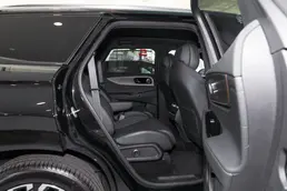 2025 2.0T 4WD Standard 6 Seats