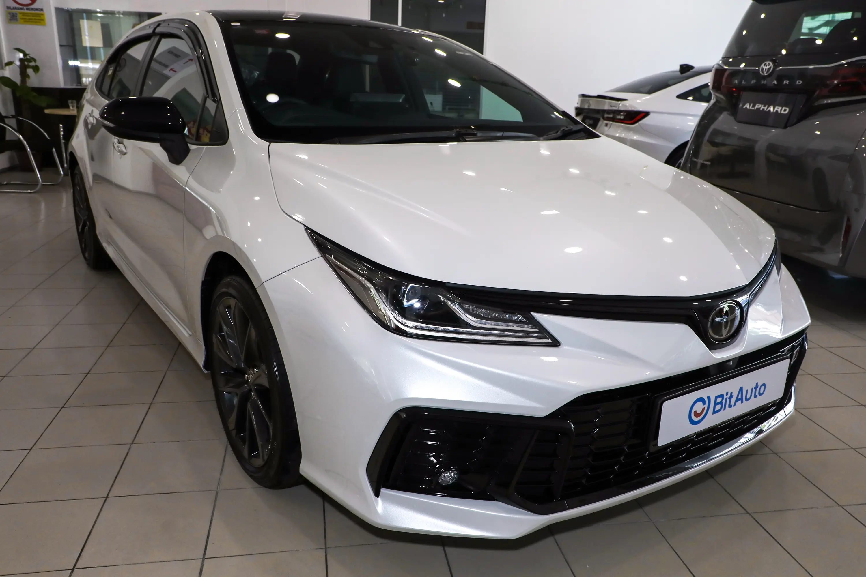 买车前看 Toyota Corolla Cross：Toyota Corolla Cross 的动力配置包括 1.8 ลิตร。重点是它是否适合日常通勤、家庭使用和长途驾驶。
