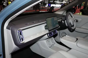 Leapmotor B10