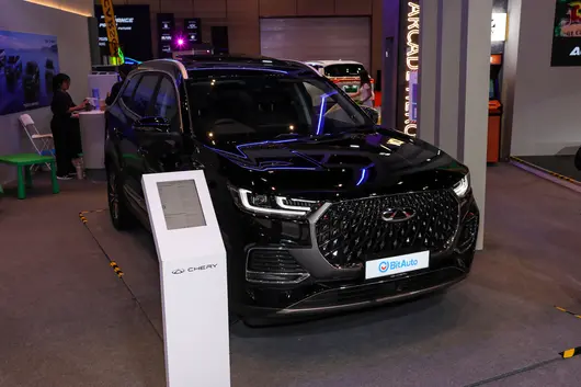 2025 2.0T Premium