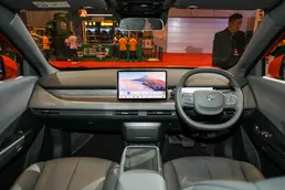 2026 471km Premier