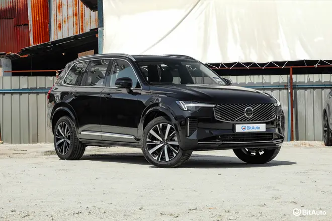 XC90