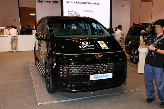 2025 2.2T Prestige 7 Seats