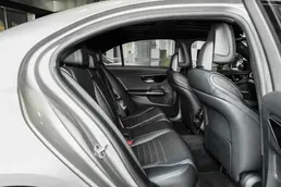 2025 C 350 e AMG Line