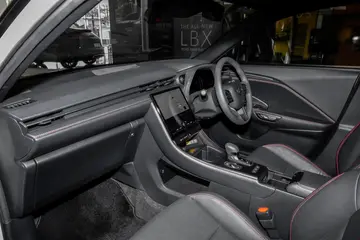 Lexus LBX