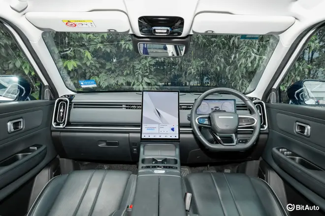 J7 PHEV