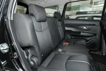 Perodua Aruz