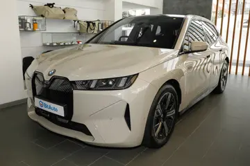 BMWiX