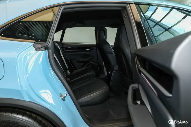 Macan BEV