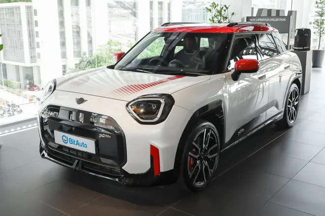 MINI JCW Aceman