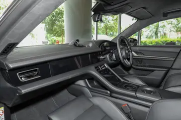 PorscheTaycan
