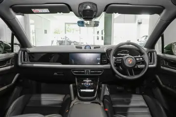 PorscheCayenne