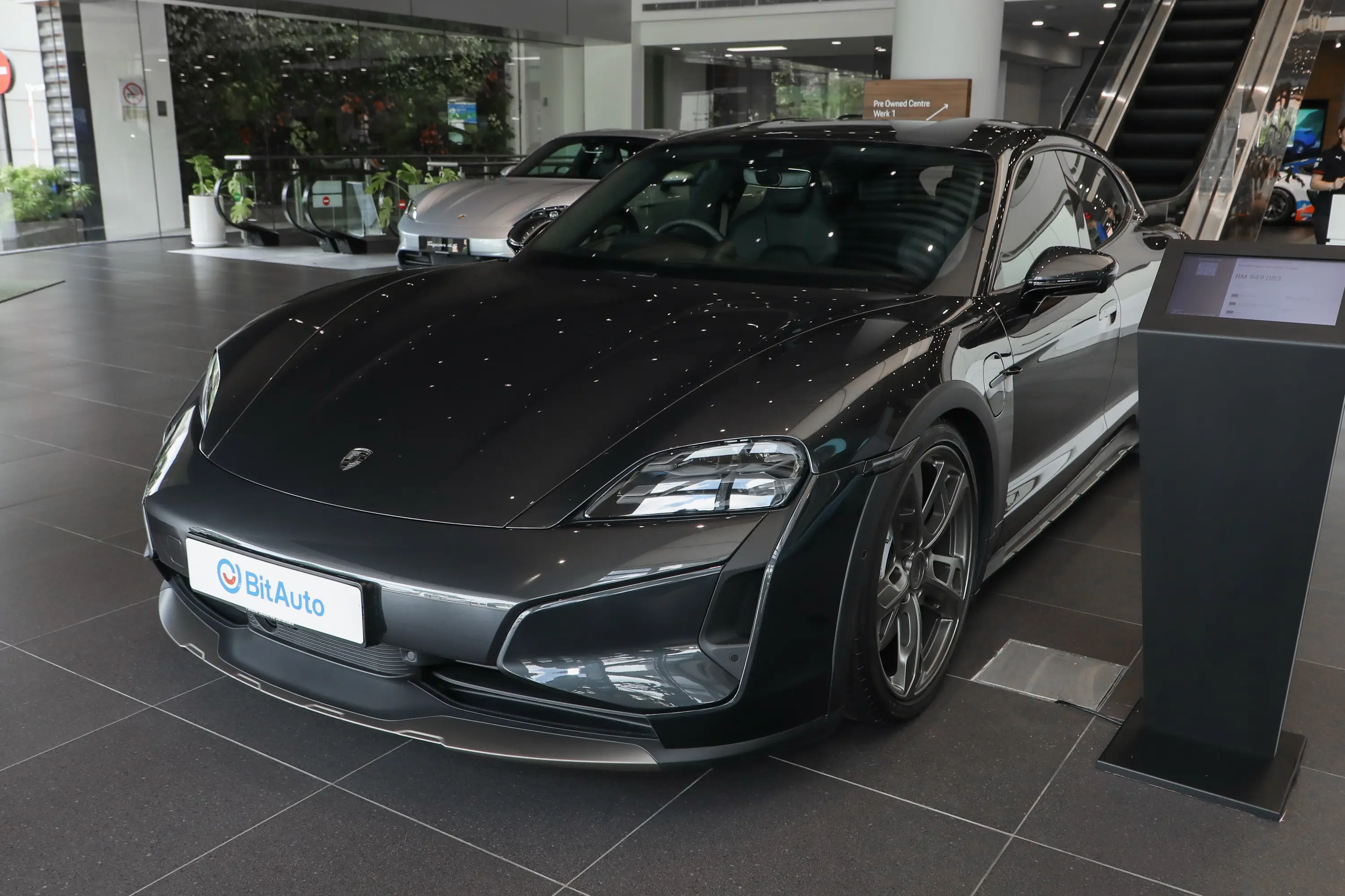 Porsche Taycan购车提醒：重点数字是RM410k。 别只看数字，也要想清楚每天好不好用。