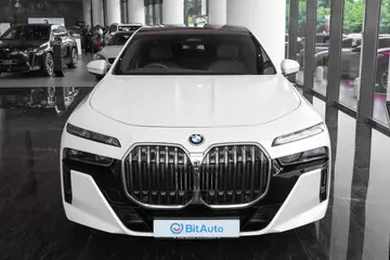 BMW 7 Series PHEV
