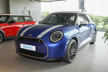 MINI Cooper BEV