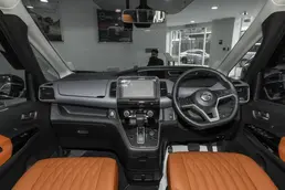 2025 2.0L Premium Highway Star Package