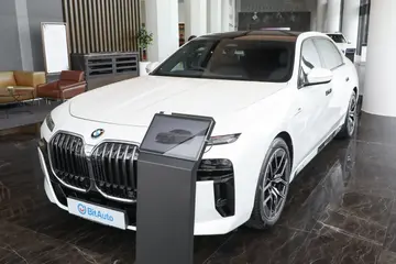 BMW 7 Series PHEV